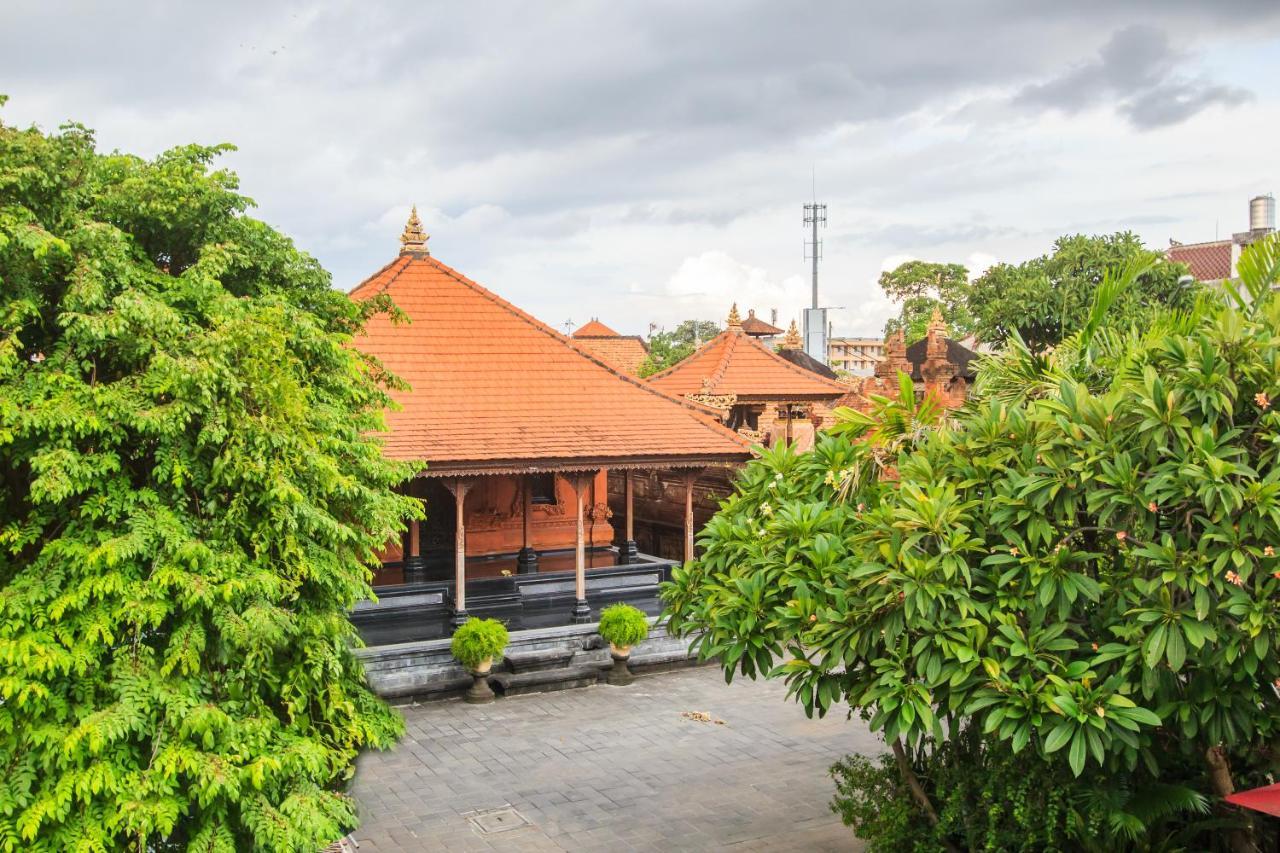 The Jero 18 Kuta Guest House Εξωτερικό φωτογραφία